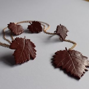 Сет „Винова Лоза“ – накит од глина